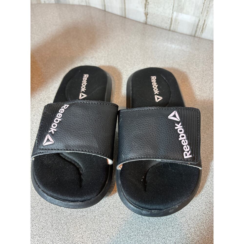 Reebox Size‎ 13 Youth - Black and Pink Mesh Sandals